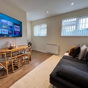 Lovely 2-bedroom In A Great Location Apartment Nottingham